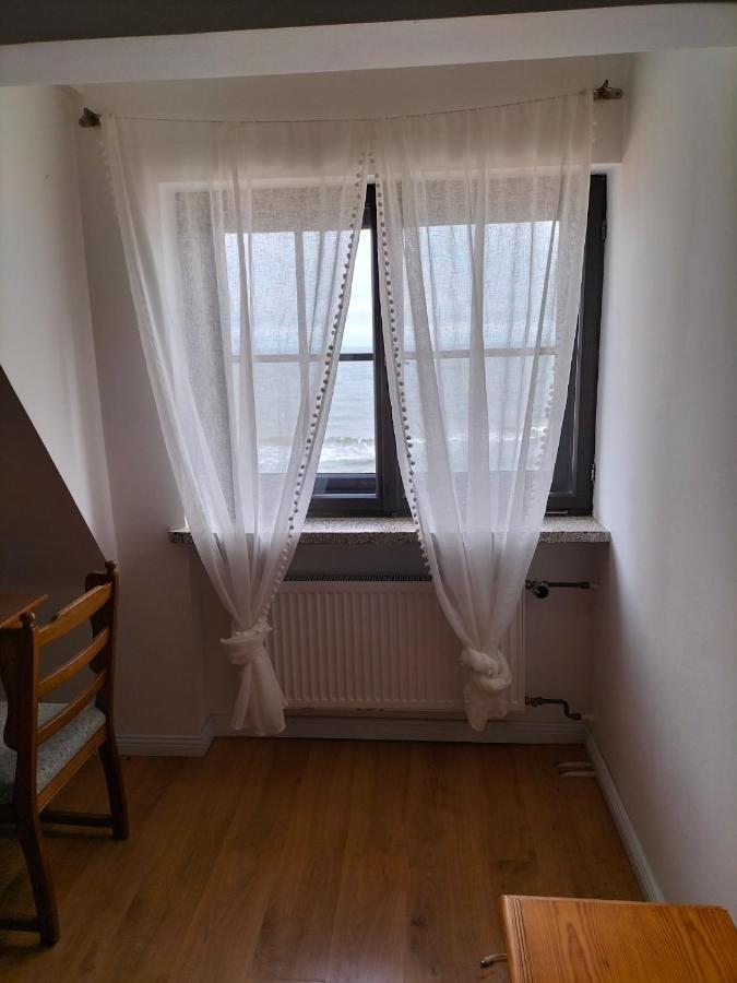 Appartement Dom Nad Morzem U Ewy Chłopy Extérieur photo