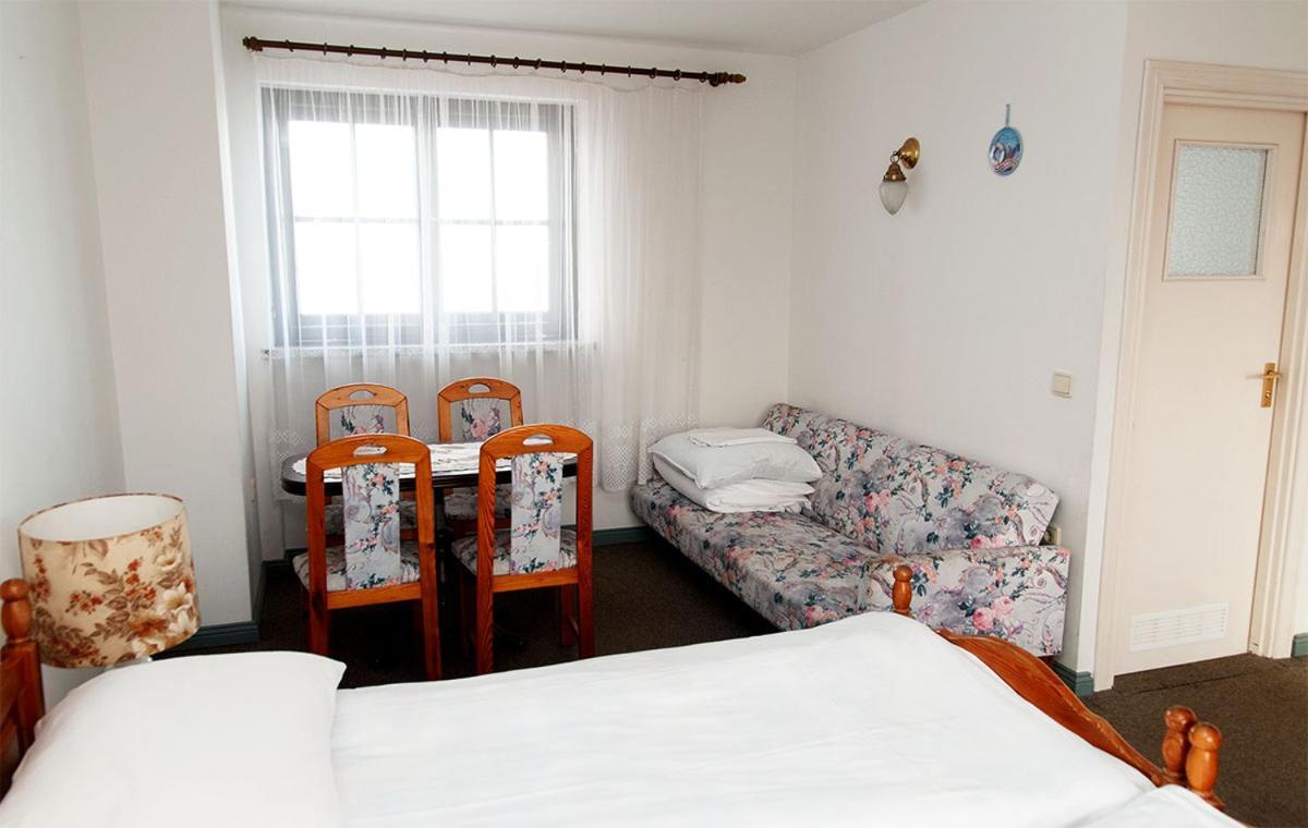 Appartement Dom Nad Morzem U Ewy Chłopy Extérieur photo